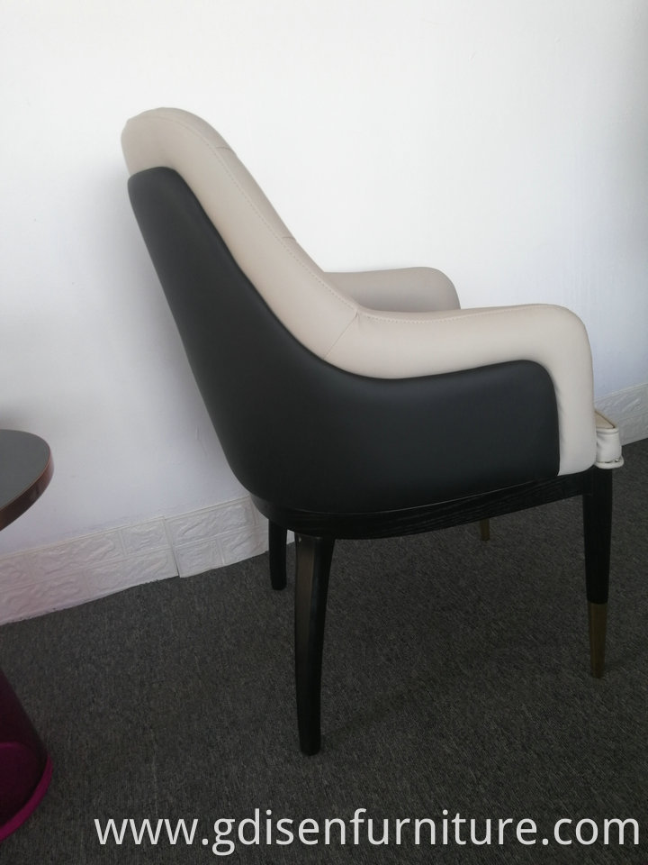 charla chair